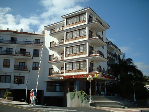 Casablanca Apartments