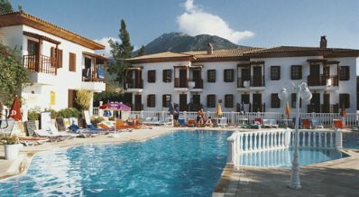 Lagoon Hotel
